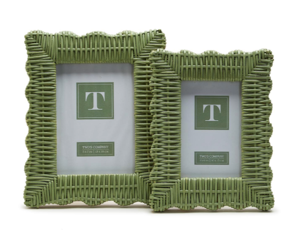 Green Rattan Scalloped Frame