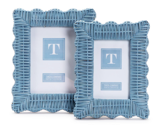 Blue Wicker Weave Scalloped Frame