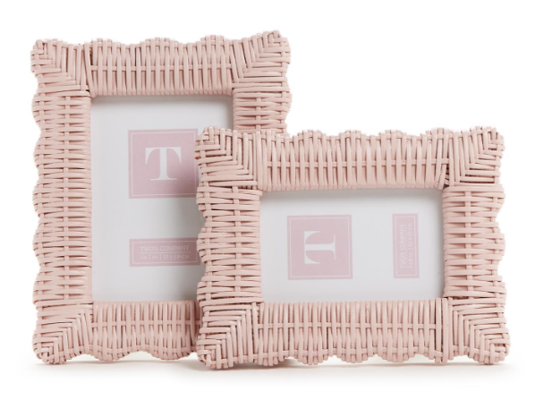 Pink Wicker Weave Scalloped Frame